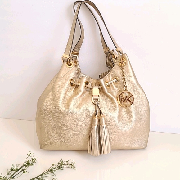 Michael Kors Handbags - Michael Kors Tote Bag